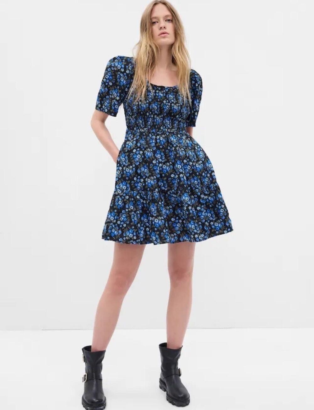 Gap Dress Women's Size Extra Small Puff Sleeve Smock Floral Mini Blue Ditsy